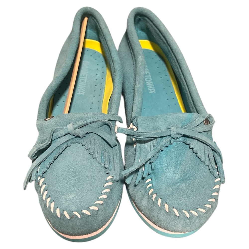Minnetonka Teal Moccasins